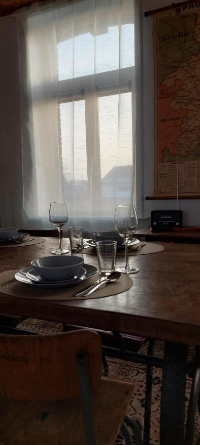 De Oude Statie Villa Tessenderlo Bagian luar foto